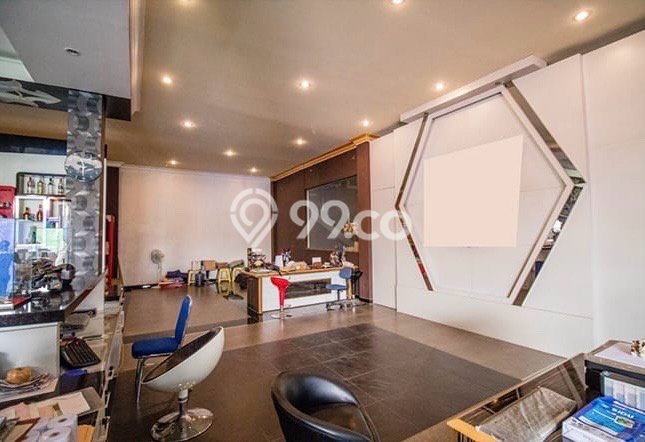 Gudang Bagus Dijual LB 5570m2 Lokasi Strategis Malang Area Cocok untuk Bisnis Gudang Bagus Dijual LB 5570m2 Lokasi Strategis Malang Area Cocok untuk Bisnis