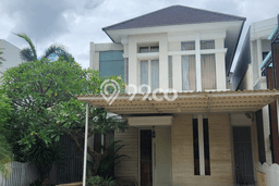 Ready to Use! Luxury House LT 230m2 Desain Elegan di Pakuwon Indah Ready to Use! Luxury House LT 230m2 Desain Elegan di Pakuwon Indah