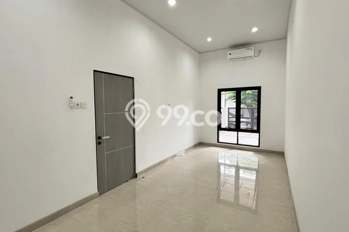 Disewakan Cepat Rumah Kondisi Baik di Area Wiyung, Surabaya Disewakan Cepat Rumah Kondisi Baik di Area Wiyung, Surabaya