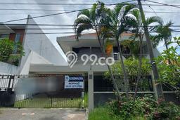 Disewakan! Rumah 7 Kamar Tidur &
4 Kamar Mandi di Nginden, Surabaya Disewakan! Rumah 7 Kamar Tidur &
4 Kamar Mandi di Nginden, Surabaya
