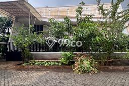 Rumah Kawasan , LT 300m2m², Bangunan 350m2m² Rumah Kawasan , LT 300m2m², Bangunan 350m2m²