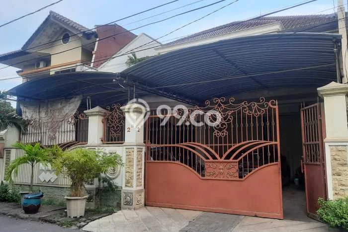 Dijual Rumah Premium dengan Fasilitas Sekitar Lengkap di Tambaksari, Surabaya Dijual Rumah Premium dengan Fasilitas Sekitar Lengkap di Tambaksari, Surabaya