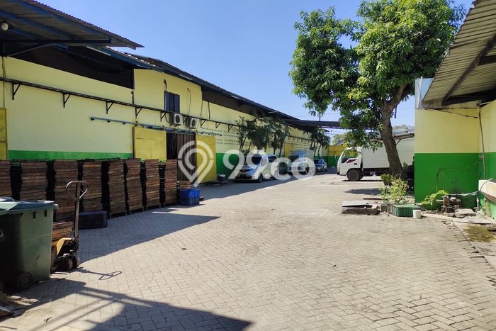 FOR SALE! Pabrik di Mojosari Mojokerto, LT 4357m2, LB 2655m2 FOR SALE! Pabrik di Mojosari Mojokerto, LT 4357m2, LB 2655m2