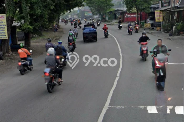 Untuk Dijual Komersial di Wiyung, Surabaya Harga Penawaran Spesial Untuk Dijual Komersial di Wiyung, Surabaya Harga Penawaran Spesial