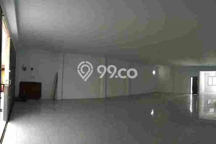 Komersial Bagus Dijual LB 180m2 Lokasi Strategis Lumajang Area Cocok untuk Berbisnis Komersial Bagus Dijual LB 180m2 Lokasi Strategis Lumajang Area Cocok untuk Berbisnis