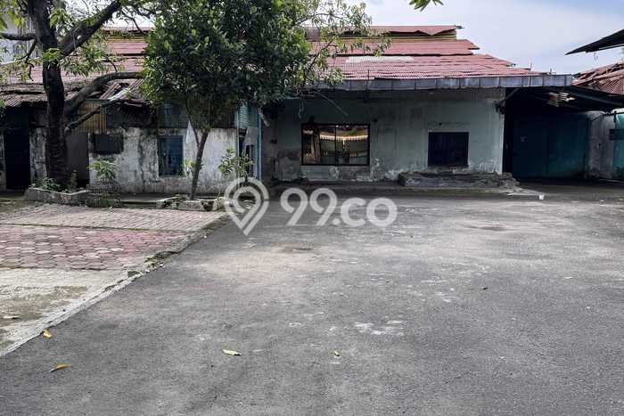 Dijual! Gudang di Petemon Surabaya LT 2572m2 / LB 1500m2 Kawasan Bisnis Dijual! Gudang di Petemon Surabaya LT 2572m2 / LB 1500m2 Kawasan Bisnis