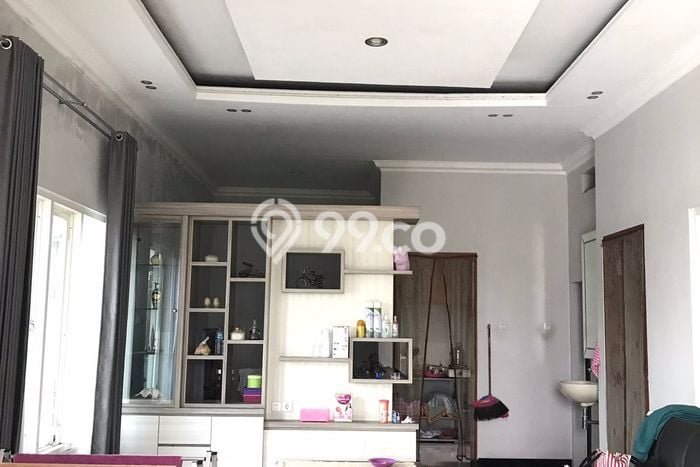 Dijual Rumah 5 Kamar Lokasi Strategis Bagus dan Strategis di Driyorejo Dijual Rumah 5 Kamar Lokasi Strategis Bagus dan Strategis di Driyorejo