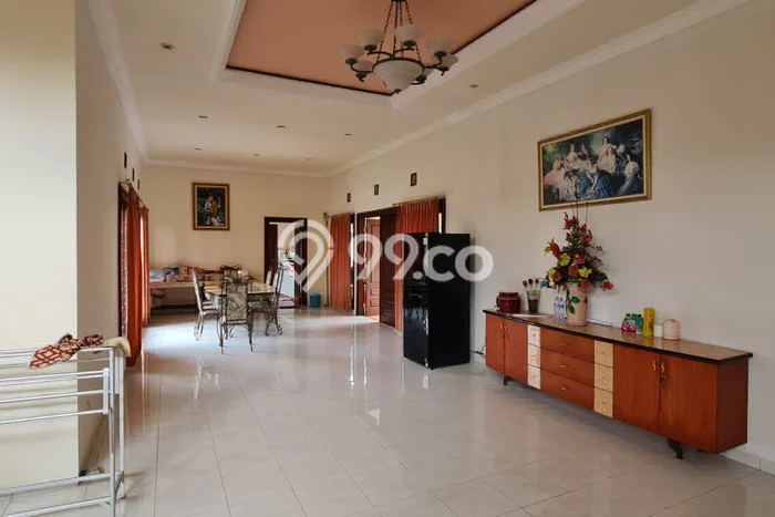 Vila Kawasan Prigen, Luas 2500m2m², Ideal untuk beragam keperluan Vila Kawasan Prigen, Luas 2500m2m², Ideal untuk beragam keperluan