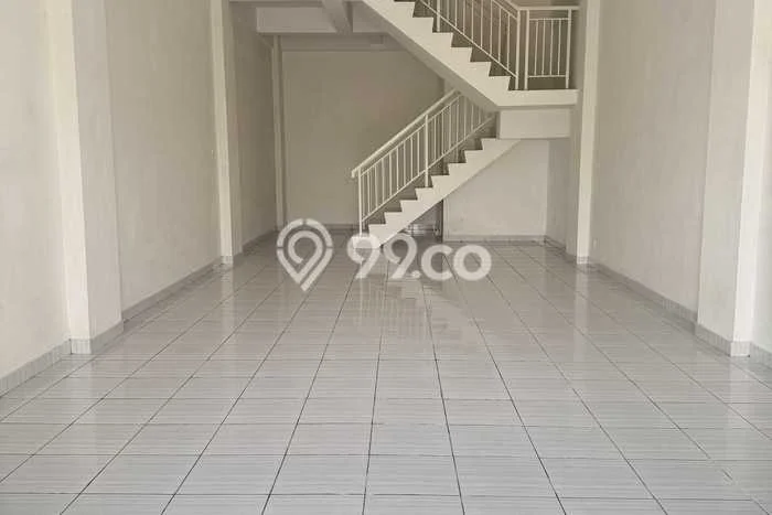 Unit Ruko Dijual di Wiyung Surabaya Luas Bangunan 240m2 Unit Ruko Dijual di Wiyung Surabaya Luas Bangunan 240m2