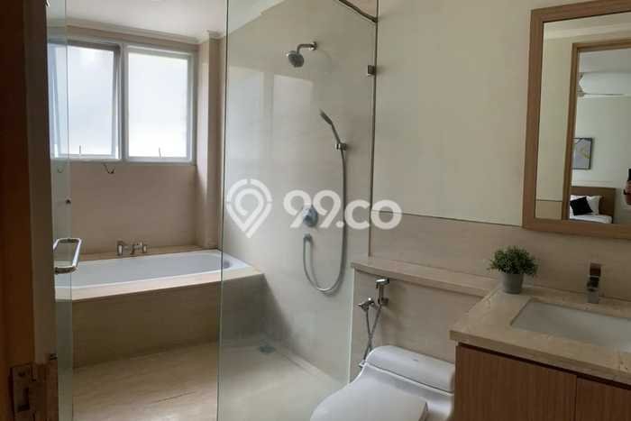 Sewa Rumah Nyaman LT 324m2 / LB 300m2 di Antasari, Jakarta Selatan Sewa Rumah Nyaman LT 324m2 / LB 300m2 di Antasari, Jakarta Selatan