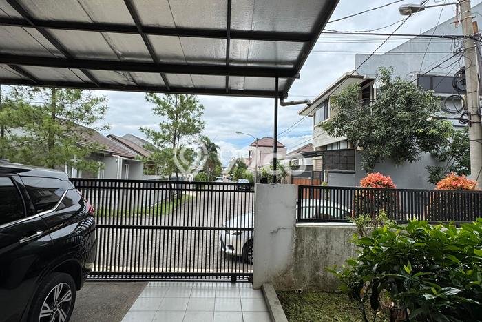Dijual Rumah 3 Kamar Lokasi Strategis Bagus dan Strategis di Bandung Kulon Dijual Rumah 3 Kamar Lokasi Strategis Bagus dan Strategis di Bandung Kulon