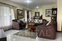Peluang Investasi! Vila Kawasan , Dimensi 388m2m², Lokasi Strategis dengan nilai meningkat Peluang Investasi! Vila Kawasan , Dimensi 388m2m², Lokasi Strategis dengan nilai meningkat