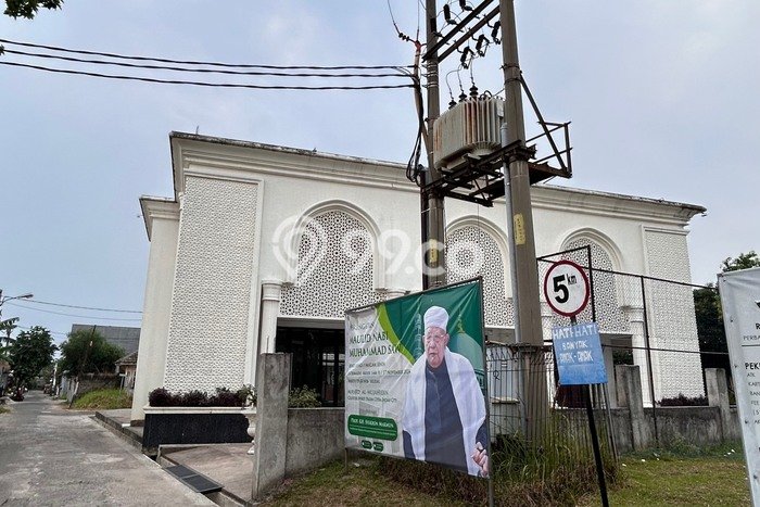Rumah Mewah Keren Posisi Hook Luas 109 M² Selangkah Dengan Masjid Dan Pintu Cluster Di Citra Indah City Rumah Mewah Keren Posisi Hook Luas 109 M² Selangkah Dengan Masjid Dan Pintu Cluster Di Citra Indah City