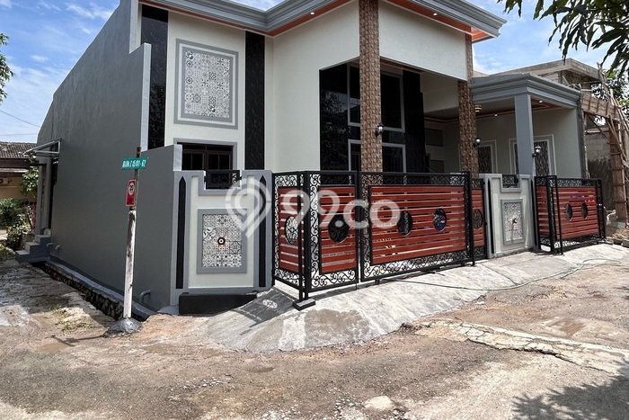 Rumah Berkualitas Cileungsi, Bogor, Luas 131m² Bangunan 100m² Rumah Berkualitas Cileungsi, Bogor, Luas 131m² Bangunan 100m²
