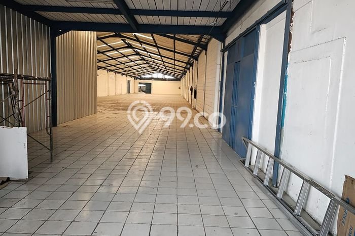 Disewakan Gudang di Kawasan Ramai Pondok Ungu Luas 1672m2 Disewakan Gudang di Kawasan Ramai Pondok Ungu Luas 1672m2