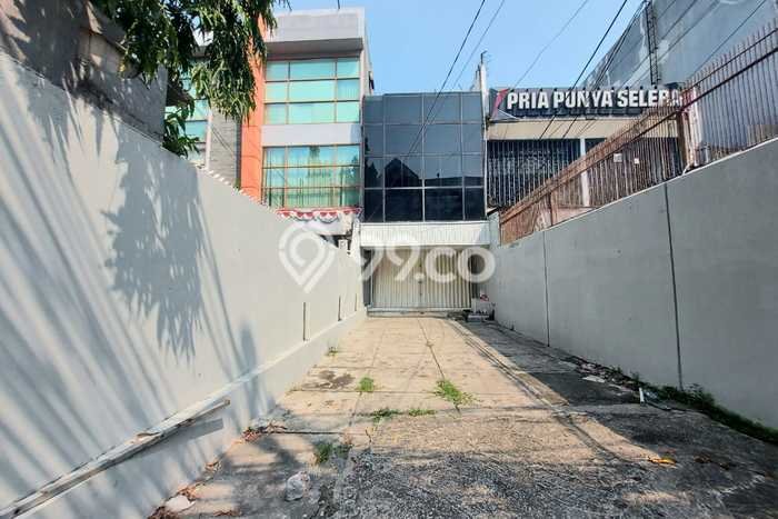 Ruko Strategis Kawasan Mampang Prapatan, Luas 160m2m², Area Komersial, Berkembang Ruko Strategis Kawasan Mampang Prapatan, Luas 160m2m², Area Komersial, Berkembang