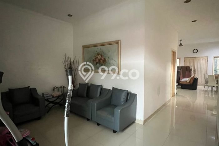 Jual Rumah Mewah Megah Dengan View Eksklusif di Rempoa, Tangerang Jual Rumah Mewah Megah Dengan View Eksklusif di Rempoa, Tangerang