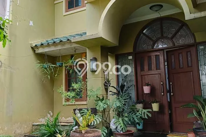Hot Offer Hunian Mewah Ideal dan Luas di Pamulang, Tangerang Selatan Hot Offer Hunian Mewah Ideal dan Luas di Pamulang, Tangerang Selatan