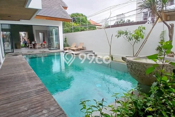 HARGA TERBAIK! Vila di , Luas 350m2m², Area Strategis HARGA TERBAIK! Vila di , Luas 350m2m², Area Strategis