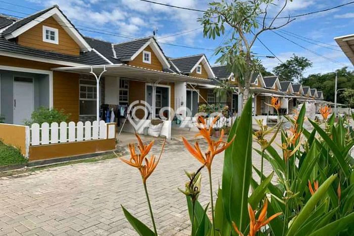 Rumah Baru SHM Siap Huni Semi Furnished Dekat Sekolah Stasiun Rumah Baru SHM Siap Huni Semi Furnished Dekat Sekolah Stasiun