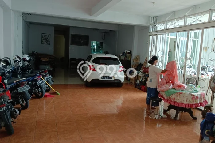 Unit Ruko Dijual di Semarang Barat Semarang Luas Tanah 825m2, Luas Bangunan 1000m2 Unit Ruko Dijual di Semarang Barat Semarang Luas Tanah 825m2, Luas Bangunan 1000m2