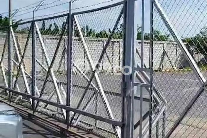 Tanah Kavling di Tugu Semarang Disewakan dengan Luas 2000m2 Tanah Kavling di Tugu Semarang Disewakan dengan Luas 2000m2