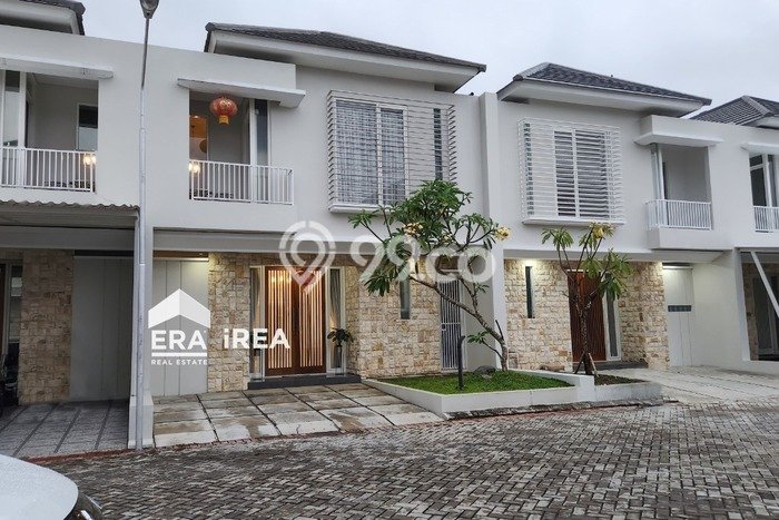 Rumah Modern Minimalis 4 Kamar Bisa Langsung Pindah di Kartasura Rumah Modern Minimalis 4 Kamar Bisa Langsung Pindah di Kartasura