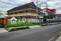 Jarang Ada! Tanah di Karanganyar Punya Luas 1146m2 SHM Jarang Ada! Tanah di Karanganyar Punya Luas 1146m2 SHM