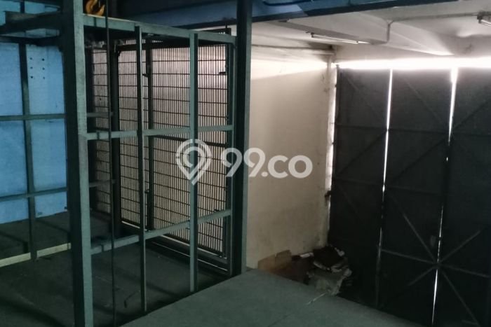 Jual Gudang di Pantai Indah Kapuk, Luas 486m², Area Bisnis, Jalur Mudah Jual Gudang di Pantai Indah Kapuk, Luas 486m², Area Bisnis, Jalur Mudah