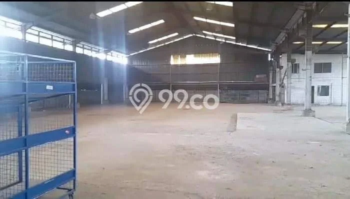 Unit Gudang disewakan di Legok Tangerang dengan LT 1700m2 / LB 1600m2 Unit Gudang disewakan di Legok Tangerang dengan LT 1700m2 / LB 1600m2