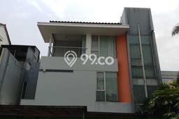 Rumah Luxury Modern Tanpa Renovasi di Taman Grisenda Jakarta Utara Rumah Luxury Modern Tanpa Renovasi di Taman Grisenda Jakarta Utara