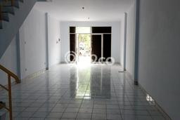 Ruko Dijual di Prime Area Jakarta Barat Luas 202m2 Ruko Dijual di Prime Area Jakarta Barat Luas 202m2
