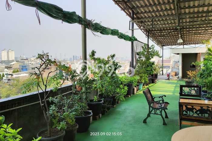 Unit Komersial Dijual di Jakarta Barat LT 190m2 & LB 855m2 Unit Komersial Dijual di Jakarta Barat LT 190m2 & LB 855m2