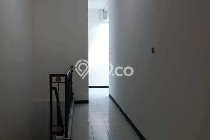 Rumah Modern Cantik 2 KT Siap Huni di Kelapa Gading Rumah Modern Cantik 2 KT Siap Huni di Kelapa Gading