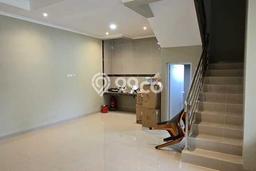 Dijual Rumah Mewah Elegan Dengan View Cantik di Green Ville, Jakarta Barat Dijual Rumah Mewah Elegan Dengan View Cantik di Green Ville, Jakarta Barat