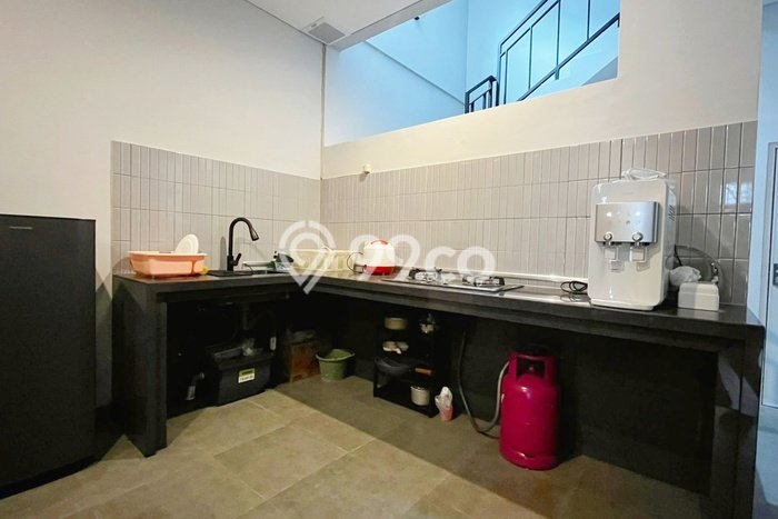 Kost Dijual di Semanan dengan 23 KT dan Luas 300m2 Kost Dijual di Semanan dengan 23 KT dan Luas 300m2