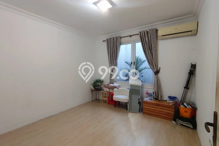 Sewa cepat rumah minimalis lokasi strategis 3 Kamar di Kebon Jeruk, Jakarta Barat Sewa cepat rumah minimalis lokasi strategis 3 Kamar di Kebon Jeruk, Jakarta Barat