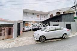 Rumah Elit Modern Siap Huni di Petukangan Jakarta Selatan Rumah Elit Modern Siap Huni di Petukangan Jakarta Selatan