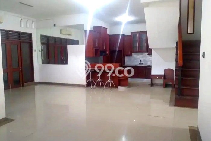 Dijual Rumah Mewah Elegan Dengan View Cantik di Slipi, Jakarta Barat Dijual Rumah Mewah Elegan Dengan View Cantik di Slipi, Jakarta Barat
