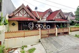 Rumah Luxury Modern Siap Huni di Puri Indah Jakarta Barat Rumah Luxury Modern Siap Huni di Puri Indah Jakarta Barat