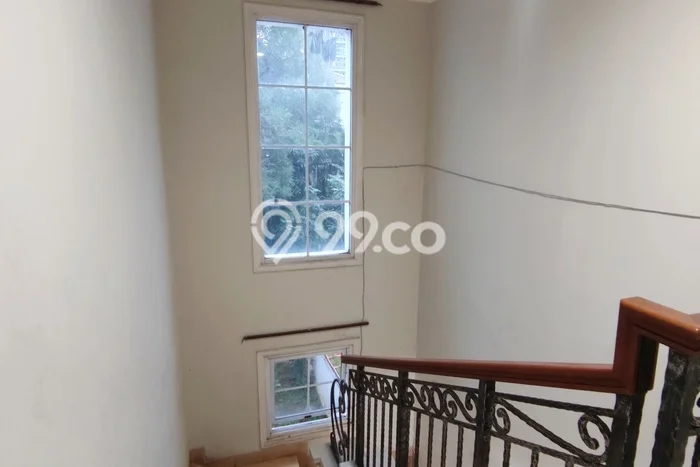 Sewa cepat rumah minimalis lokasi strategis 3 Kamar di Kebon Jeruk, Jakarta Barat Sewa cepat rumah minimalis lokasi strategis 3 Kamar di Kebon Jeruk, Jakarta Barat