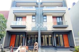 Rumah Eksklusif Dijual LT 102m2 di Kebon Jeruk, Jakarta Barat Rumah Eksklusif Dijual LT 102m2 di Kebon Jeruk, Jakarta Barat