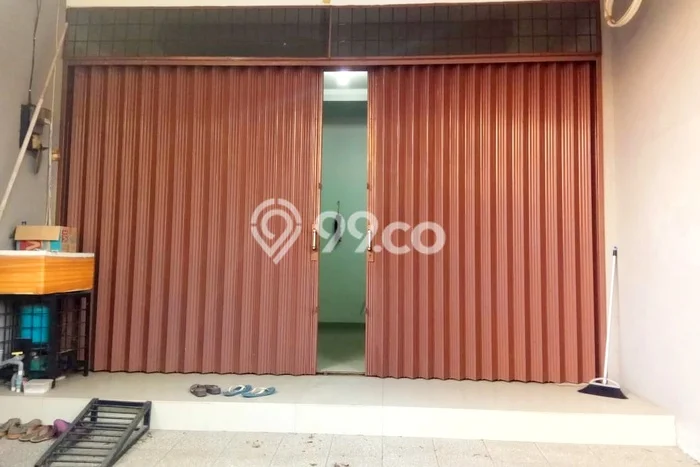 Ruko Dijual di Jakarta Barat LT 77m2 & LB 150m2 Lokasi Terbaik! Ruko Dijual di Jakarta Barat LT 77m2 & LB 150m2 Lokasi Terbaik!