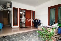 Dijual Rumah Luas Megah Dengan View Eksklusif di Puri Indah, Jakarta Barat Dijual Rumah Luas Megah Dengan View Eksklusif di Puri Indah, Jakarta Barat