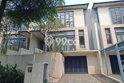 Disewakan! Rumah 4 Kamar Tidur &
4 Kamar Mandi di BSD, Tangerang Disewakan! Rumah 4 Kamar Tidur &
4 Kamar Mandi di BSD, Tangerang