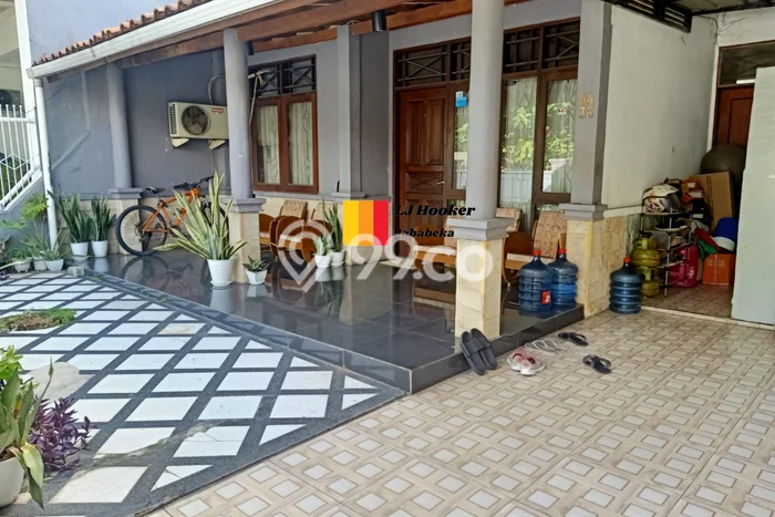 Rumah sewa siap pakai 3 Kamar Tidur di Jababeka, Bekasi Rumah sewa siap pakai 3 Kamar Tidur di Jababeka, Bekasi