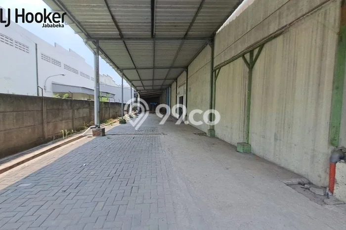 FOR RENT! Gudang di Jababeka Cocok untuk Bisnis 981m2 FOR RENT! Gudang di Jababeka Cocok untuk Bisnis 981m2