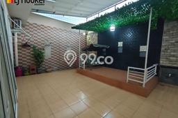 SPECIAL PRICE! Rumah di Lippo Cikarang, 4 KT, Dekat Pusat Kota, LT 180m² LB 300m² SPECIAL PRICE! Rumah di Lippo Cikarang, 4 KT, Dekat Pusat Kota, LT 180m² LB 300m²