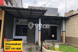 Disewakan Hunian Konsep Modern di Lippo Cikarang Cikarang dengan 3 Kamar Disewakan Hunian Konsep Modern di Lippo Cikarang Cikarang dengan 3 Kamar