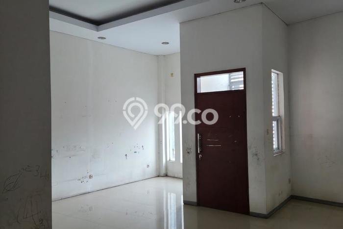 Ruko Dijual di Bandung LT 77m2 & LB 330m2 Lokasi Terbaik! Ruko Dijual di Bandung LT 77m2 & LB 330m2 Lokasi Terbaik!